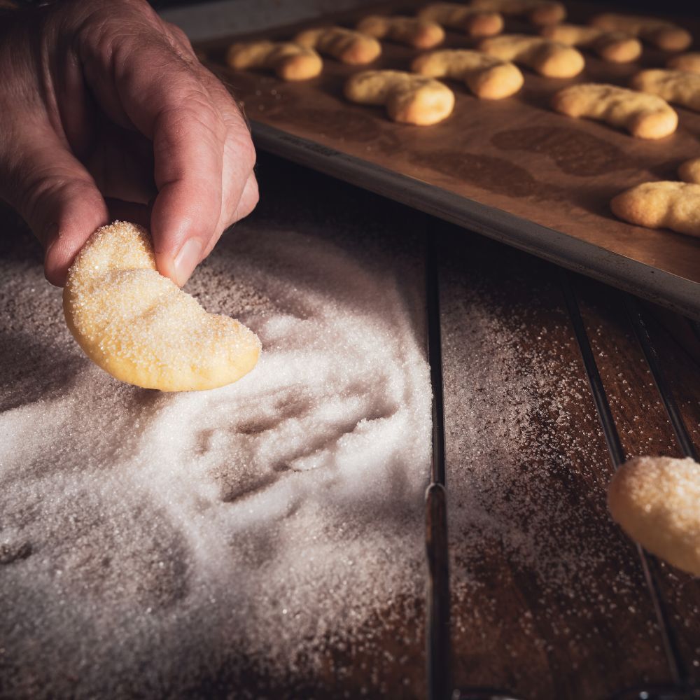 Vanilla crescent cookie recipe. Baking with the Kirchner family ...