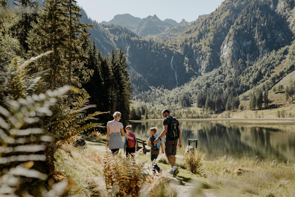 Ein Wanderurlaub mit Kindern verbringt sich am besten im Wanderhotel Höflehner in der Steiermark.