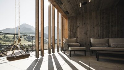 The relaxation rooms at the hiking and wellness hotel in San Vigilio invite you to do nothing.© Hannes Niederkofler