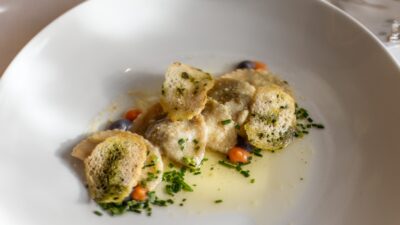 Looking for a restaurant with South Tyrolean Schlutzkrapfen in Eggen? The hiking hotel Marica prepares South Tyrolean specialities.© Gabriel Eisath