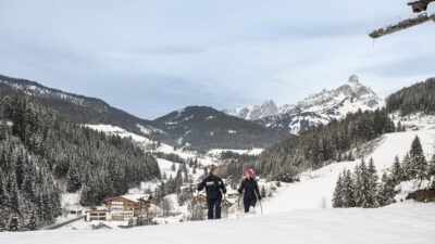 Snowshoeing in Filzmoss & the surrounding area with the hiking hotel Naturglück Alpenhof.© Lorenz Masser
