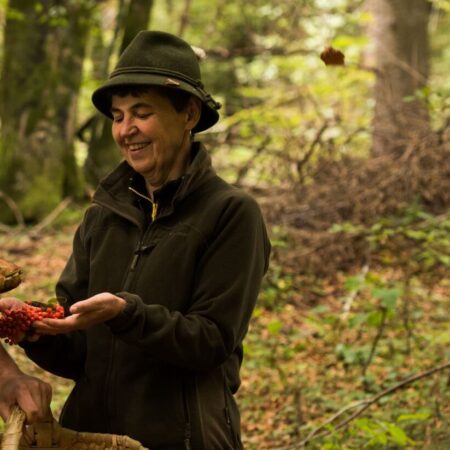 Sigrid is a hiking concierge at the Wanderhotel Daberer. She organises guided hikes in the Gailtal valley in Carinthia.© der daberer. das biohotel