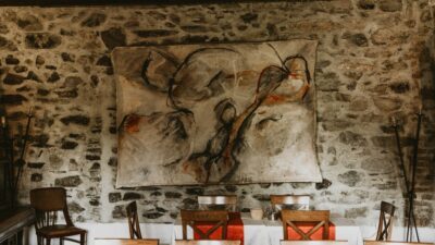 The ski and hiking hotel Steffner-Wallner probably has the coolest interior of the Salzburg ski hotels for winter holidays.© KWER