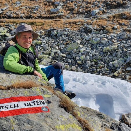 Armin is a hiking guide in the Ultental Valley and hotelier at the Unterpichl hiking hotel in South Tyrol.© Natur pur Hotel Unterpichl Armin is a hiking guide in the Ultental Valley and hotelier at the Unterpichl hiking hotel in South Tyrol.© Natur pur Hotel Unterpichl