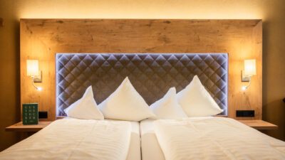 Staying near Seefeld means enjoying a hiking holiday in Tirol at the Biohotel Leutascherhof.© David Johansson