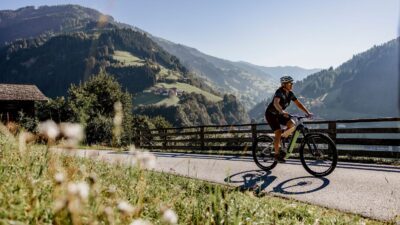 Biken ©Matthias Warter