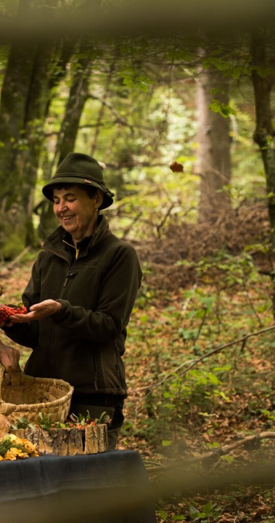 Sigrid è la concierge escursionistica del Wanderhotel Daberer. Organizza escursioni guidate nella valle Gailtal in Carinzia.