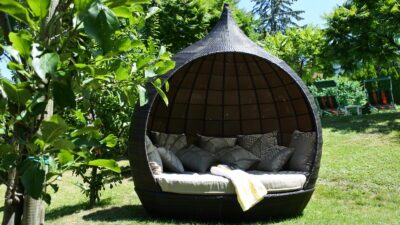 Nell'ampio giardino dell'Hotel Diana, vicino all'Alpe di Siusi, potrete rilassarvi e distendervi.© Active Hotel Diana