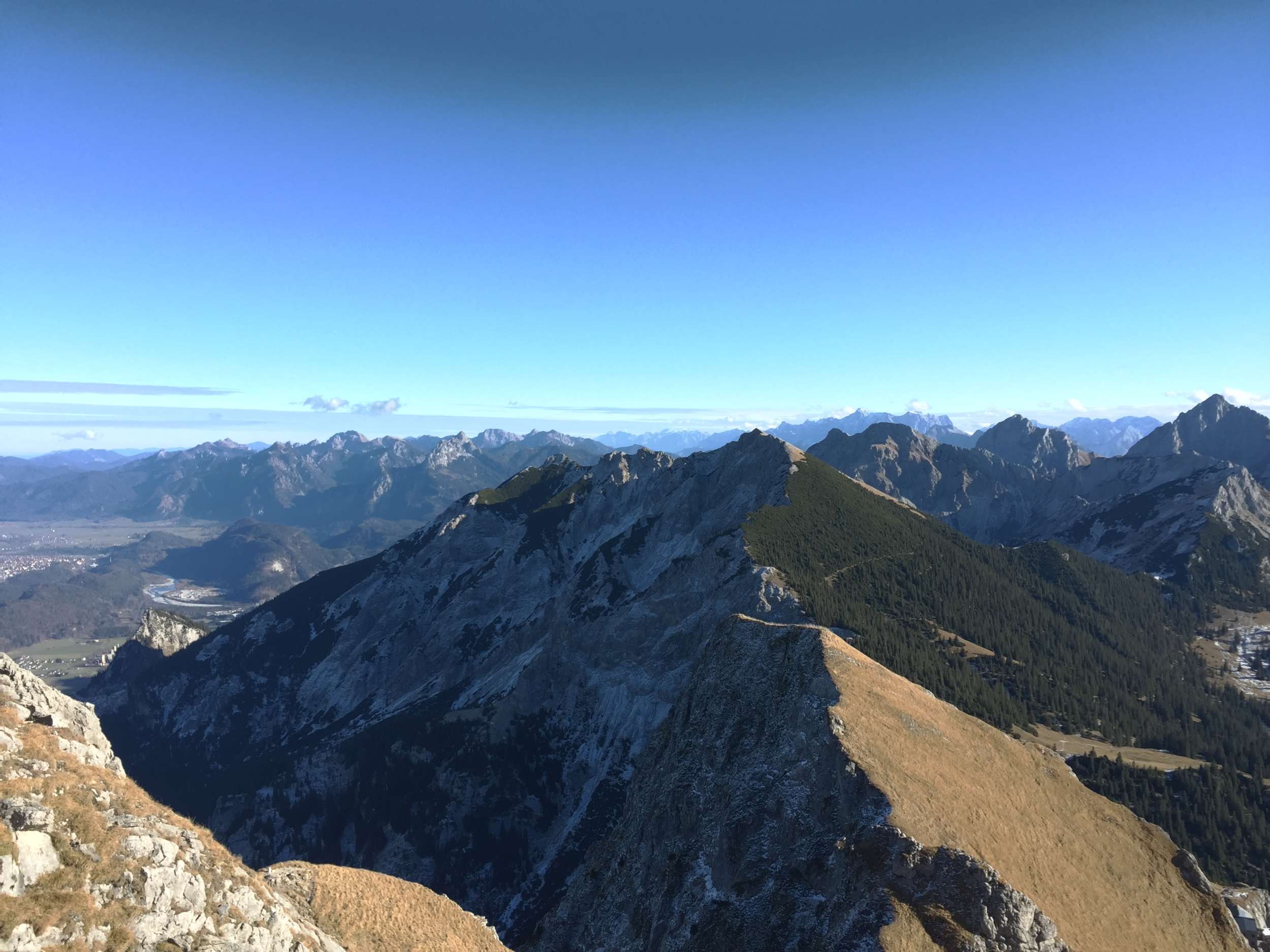 Frühlingswanderung auf den Aggenstein im Tannheimer Tal