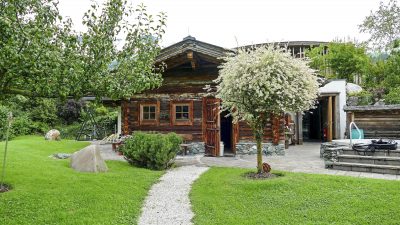 Wanderhotel Kirchner, Wellness-AlmWanderhotel Kirchner
Familie Christian Kirchner
Mühlbach 46
A-5733 Bramberg
www.wanderhotel.at Wanderhotel Kirchner, Wellness-AlmWanderhotel Kirchner
Familie Christian Kirchner
Mühlbach 46
A-5733 Bramberg
www.wanderhotel.at