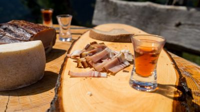 Hotel Outside, Matrei, EdelweisswieseHotel Outside, Matrei, Edelweisswiese