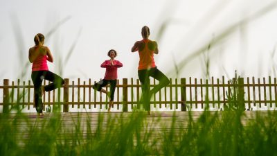 Mit Yoga entspannt in den Tag startenNatur- und Wellnesshotel Höflehner Steiermark, Österreich; Mit Yoga entspannt in den Tag startenNatur- und Wellnesshotel Höflehner Steiermark, Österreich;