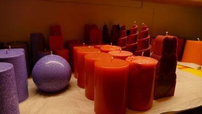 Johanna Jäger KerzenWanderhotel Jägeralpe: selbstgemachte Kerzen Johanna Jäger KerzenWanderhotel Jägeralpe: selbstgemachte Kerzen
