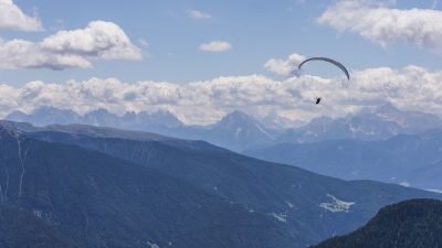 Italien Suetirol Trentino Alto Adige Pustertal Ahrntal Sand in Taufers Campo Tures Wander- und Wellnesshotel Drumlerhof Speikboden Paragleiten - Gleitschirmfliegen Italien Suetirol Trentino Alto Adige Pustertal Ahrntal Sand in Taufers Campo Tures Wander- und Wellnesshotel Drumlerhof Speikboden Paragleiten - Gleitschirmfliegen
