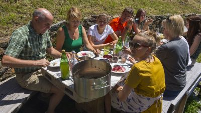 Küche im Lüsenerhof @ Udo BernhartItalien Suetirol Trentino Alto Adige Eisaktal Luesen Wander- und Naturhotel Luesnerhof Mauerbergalm
