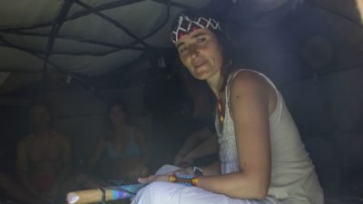 Schwitzhüttenritual © Udo BernhartItalien Suetirol Trentino Alto Adige Eisaktal Luesen Wander- und Naturhotel Luesnerhof Schwitzhuettenritual Christina Schwitzhüttenritual © Udo BernhartItalien Suetirol Trentino Alto Adige Eisaktal Luesen Wander- und Naturhotel Luesnerhof Schwitzhuettenritual Christina