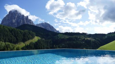 Infinity-Pool des Hotel InterskiHotel Interski Infinity-Pool des Hotel InterskiHotel Interski