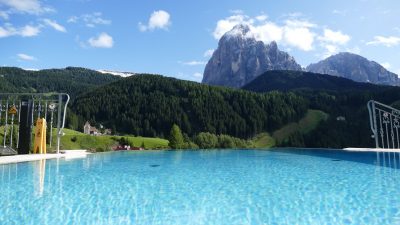 Infinity-Pool des Hotel InterskiHotel Interski Infinity-Pool des Hotel InterskiHotel Interski