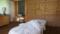 Massageliege im Hotel BrandstetterhofStans: Der Brandstetterhof
Naturbadeteich und Spa