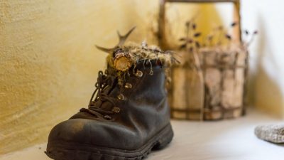 Sauna- & Wellnessbereich Sauna- & Wellnessbereich