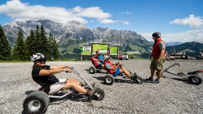 Fahrt mit den Mountaincarts
