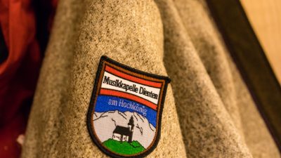 Die Trachtenmusikkapelle Dienten spielt aufDie Trachtenmusikkapelle Dienten spielt auf Die Trachtenmusikkapelle Dienten spielt aufDie Trachtenmusikkapelle Dienten spielt auf