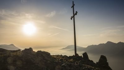 Italien Suedtirol Trentino Alto Adige Ulten Tal Ulten Val d'Ultimo St. Nikolaus Erlebnishotel Waltershof Sonnenaugang am Mutegg 2625 Meter Italien Suedtirol Trentino Alto Adige Ulten Tal Ulten Val d'Ultimo St. Nikolaus Erlebnishotel Waltershof Sonnenaugang am Mutegg 2625 Meter
