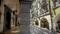 Die mittelalterlichen Laubengänge der Bozner Altstadt mit ihren Renaissance- und Barockfassaden rund um den historischen Obstplatz laden zu einem entspannten Stadtbummel ein. ©IDM Südtirol, Daniel Geiger