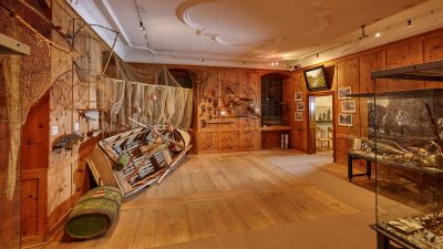 © Archiv Südtiroler Landesmuseum für Jagd und Fischerei,  INFOS von Fotografen Hermann Maria Gasser