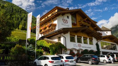 Wanderhotel Jaufentalerhof in Ratschings, Südtirol Wanderhotel Jaufentalerhof in Ratschings, Südtirol