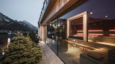 Die Sauna im Wanderhotel Excelsior Dolomites Life Resort wirkt vitalisierend.© Hannes Niederkofler