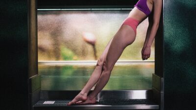 Wellness-Urlaub im Winter in Tirol im Wanderhotel Chesa Monte – wohltuende Winterstimmung und Erholung.© Heldentheater