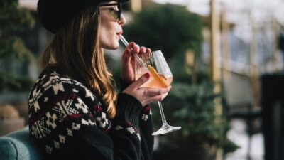 Einzigartige Wintermomente im Wanderhotel Chesa Monte inmitten der Alpen.© Heldentheater