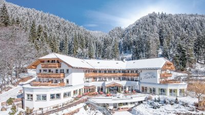 Hotel Marica Winter