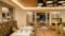 Das Wanderhotel Taurerwirt in Osttirol bereitet auch internationale Gerichte sowie Steaks & Burger.© Cam Poetry