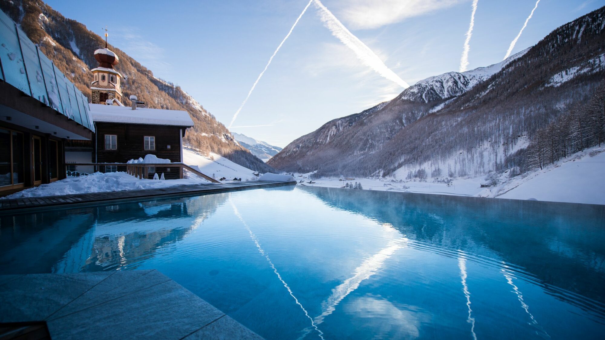 Tonzhaus Pool Winter