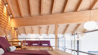 Liegen im Schwimmbad©Hotel Glemmtalerhof