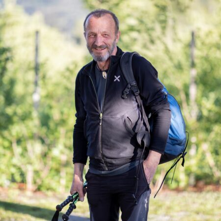 Hans, der urige Wanderführer vom Wanderhotel Vinschgerhof im Vinschgau.© Wanderhotel Vinschgerhof Hans, der urige Wanderführer vom Wanderhotel Vinschgerhof im Vinschgau.© Wanderhotel Vinschgerhof