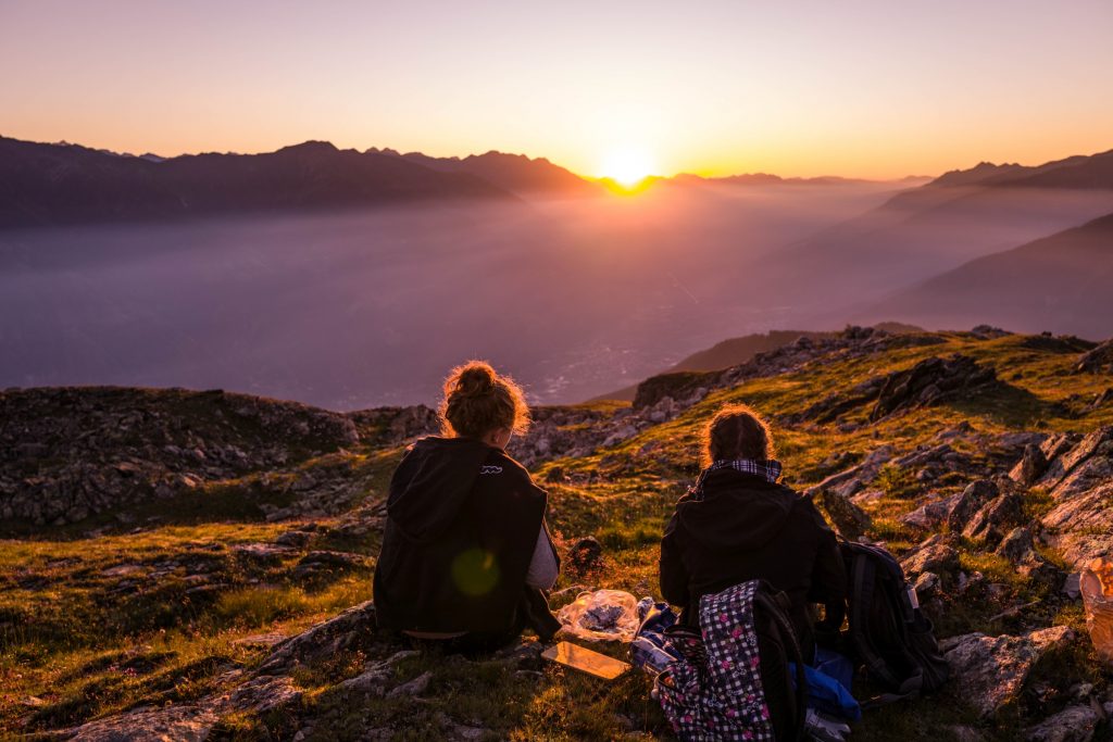 Sonnenaufgangswanderung mit Hund