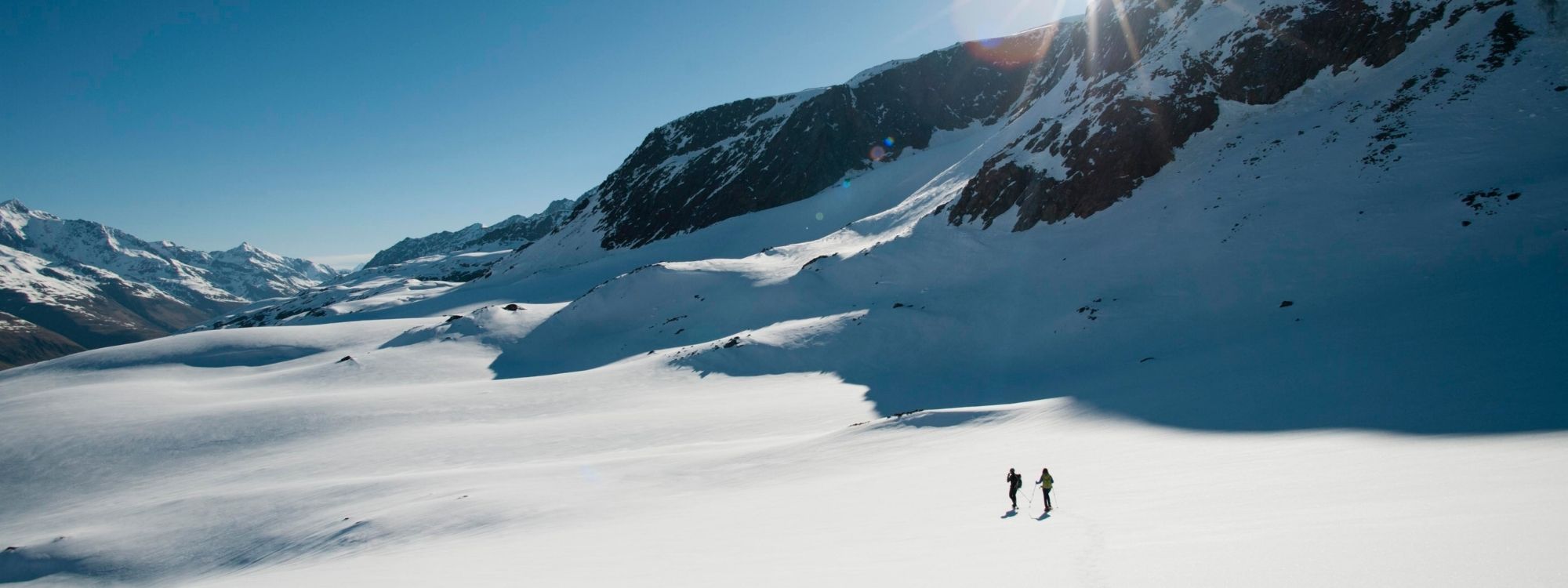 Besondere Schneeerlebnisse abseits des Trubels bei den Wanderhotels.