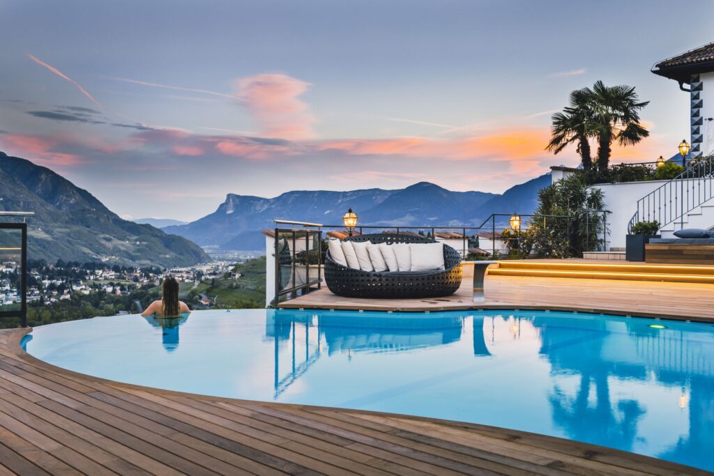 Pool im Hotel Golserhof