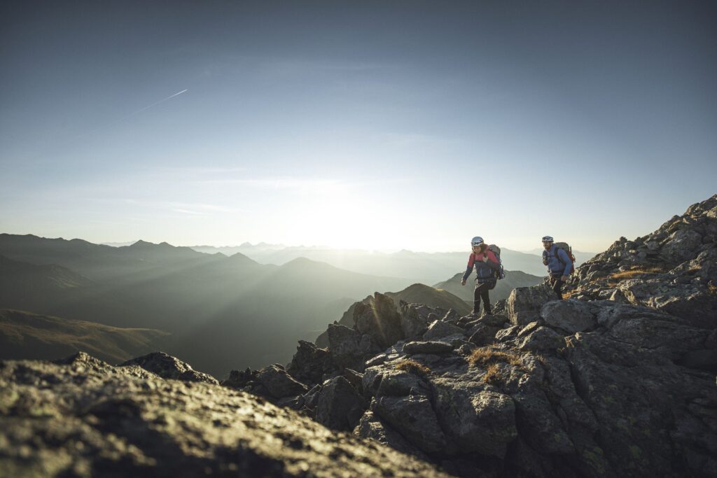 Wanderer am Berg