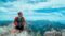Wanderconcierge Theresa entdeckt die Bergwelt der Zillertaler Alpen.© Wöscherhof