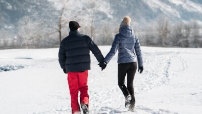Winterspaziergang in Uderns im Zillertal mit Ausgangspunkt Wanderhotel Wöscherhof.© Filmreiter - Heinz Reiter