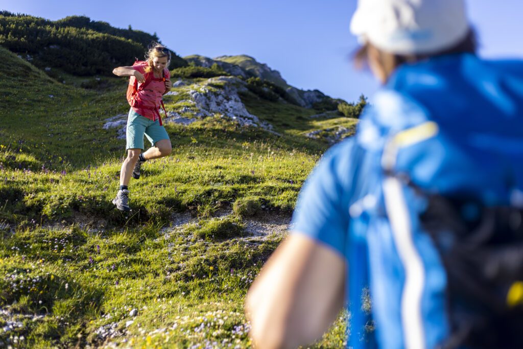 Wandern auf der Plätzwiese in Südtirol verspricht schöne Ausblicke auf die Südtiroler Berge