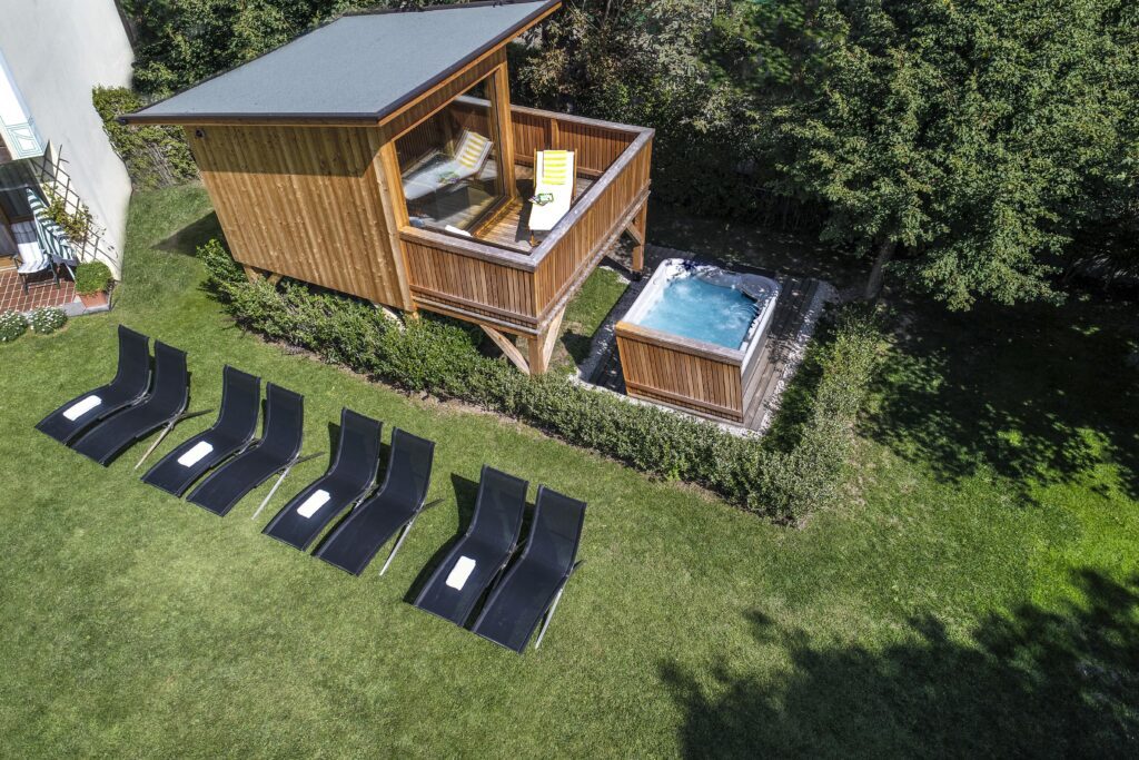 Im 3500 m² großen Garten des Active Hotel Diana kann man die Seele baumeln lassen.