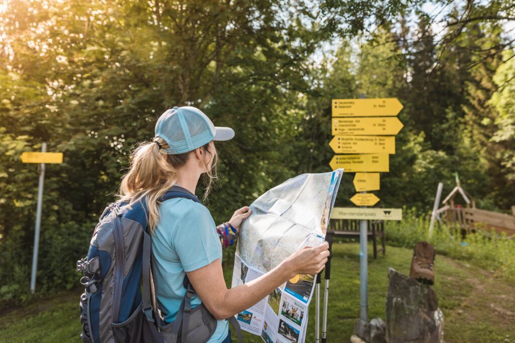 Rund um das Naturhotel Landhof Irschen können viele tolle Wandertouren unternommen werden.