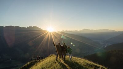 Sonnenaufgangswanderung im Ridnauntal mit dem Wanderhotel Gassenhof© Carolin Thiersch