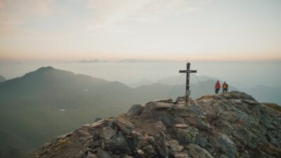 Wandern in den Stubaier Alpen - das Wanderhotel Wieser macht es möglich.© Martin Rattini