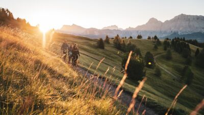 Wandern mit dem Wanderhotel Excelsior Dolomites Life Resort in Südtirol.© Alex Moling